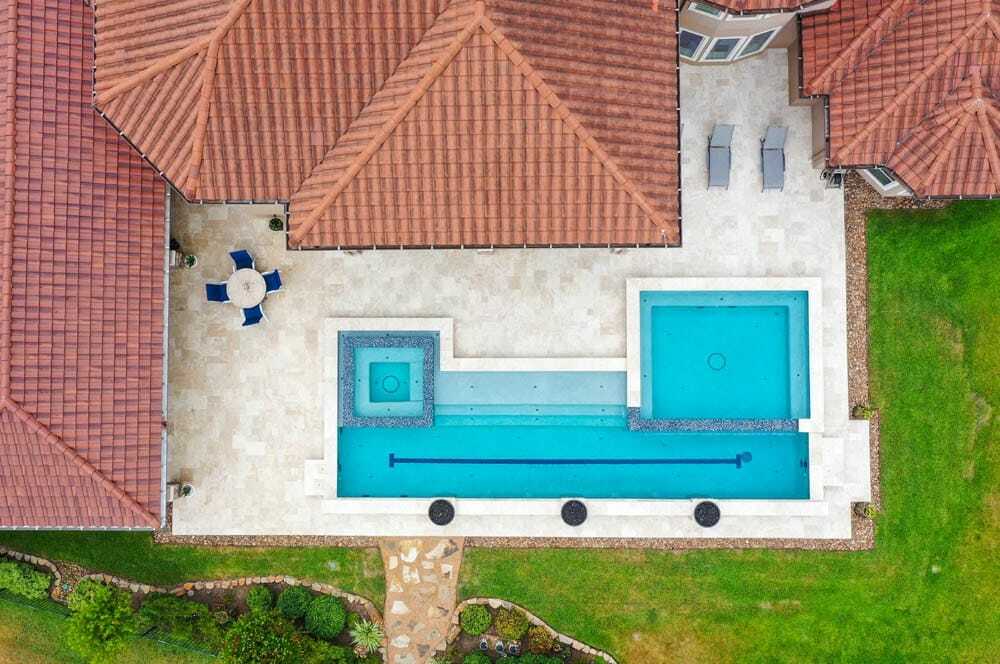 200k+ Custom Luxury Swimming Pools